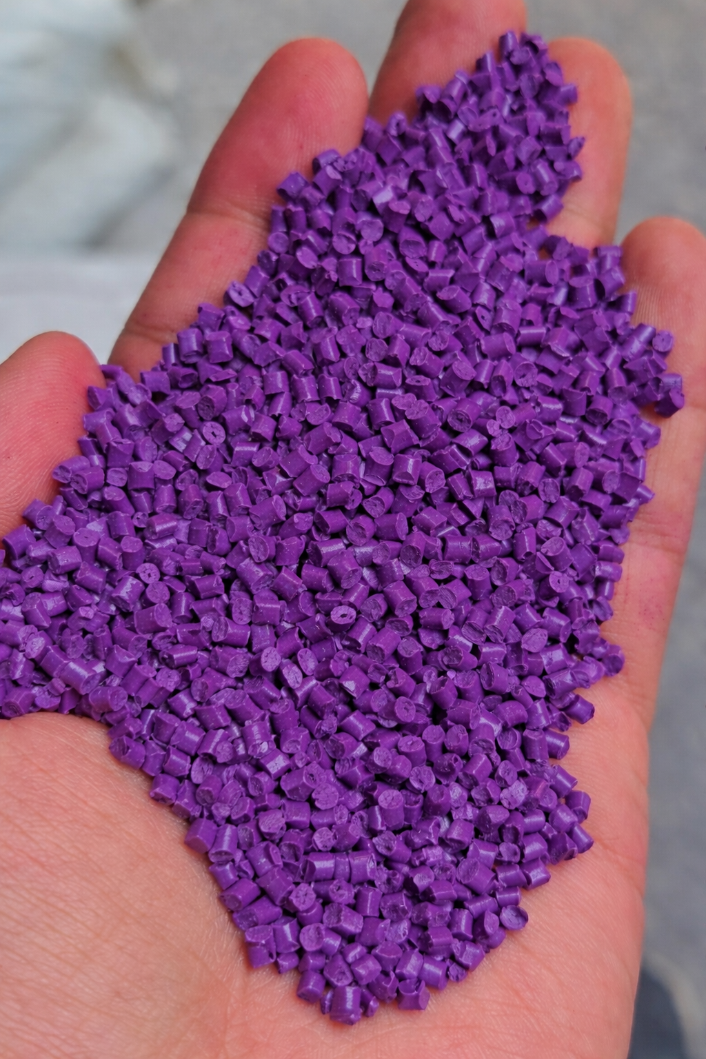 PS-760 IP Violet ABS Granules